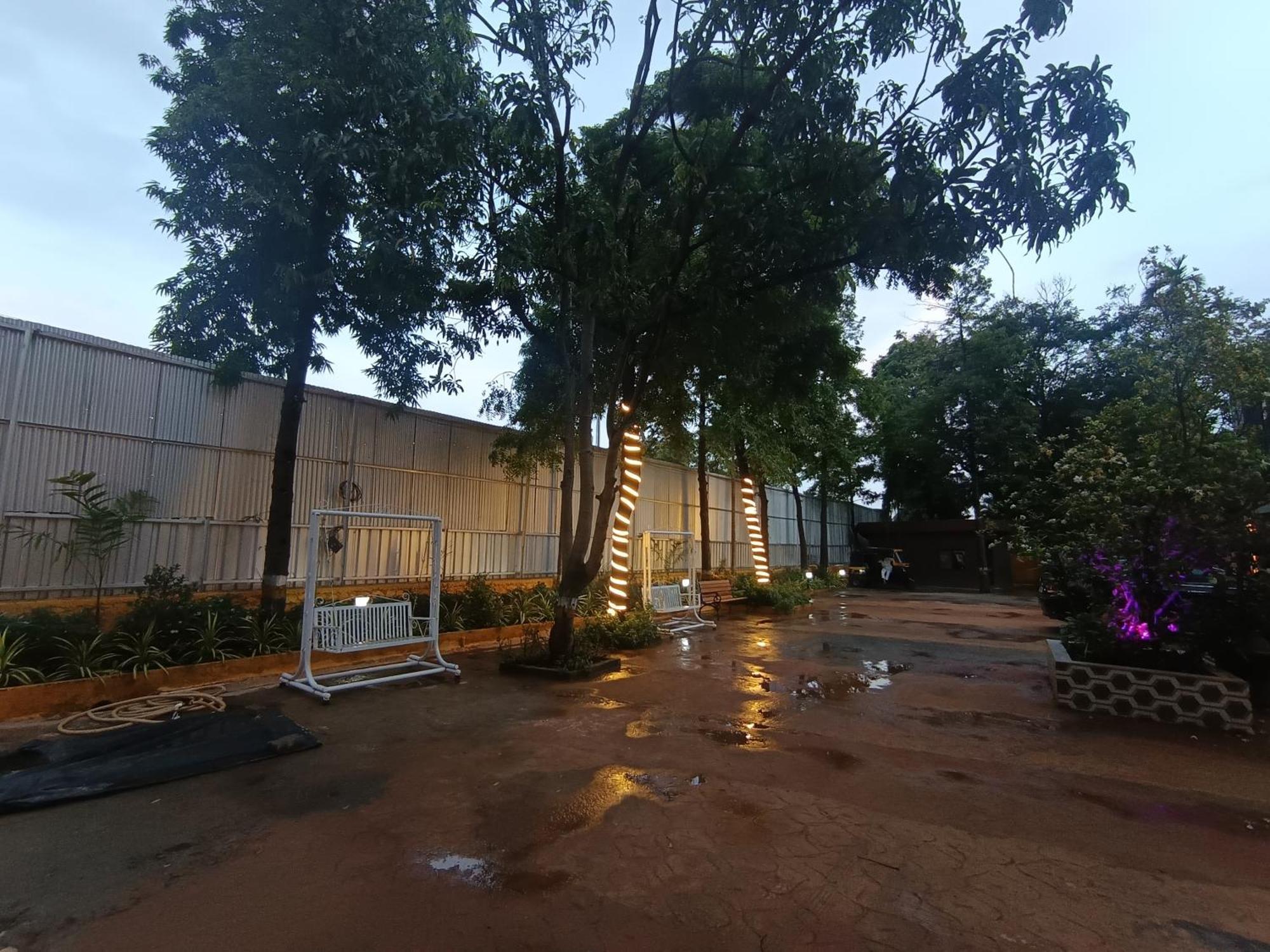 Hotel Moon Lite Residency - Marve Road Malad West Bombay Esterno foto