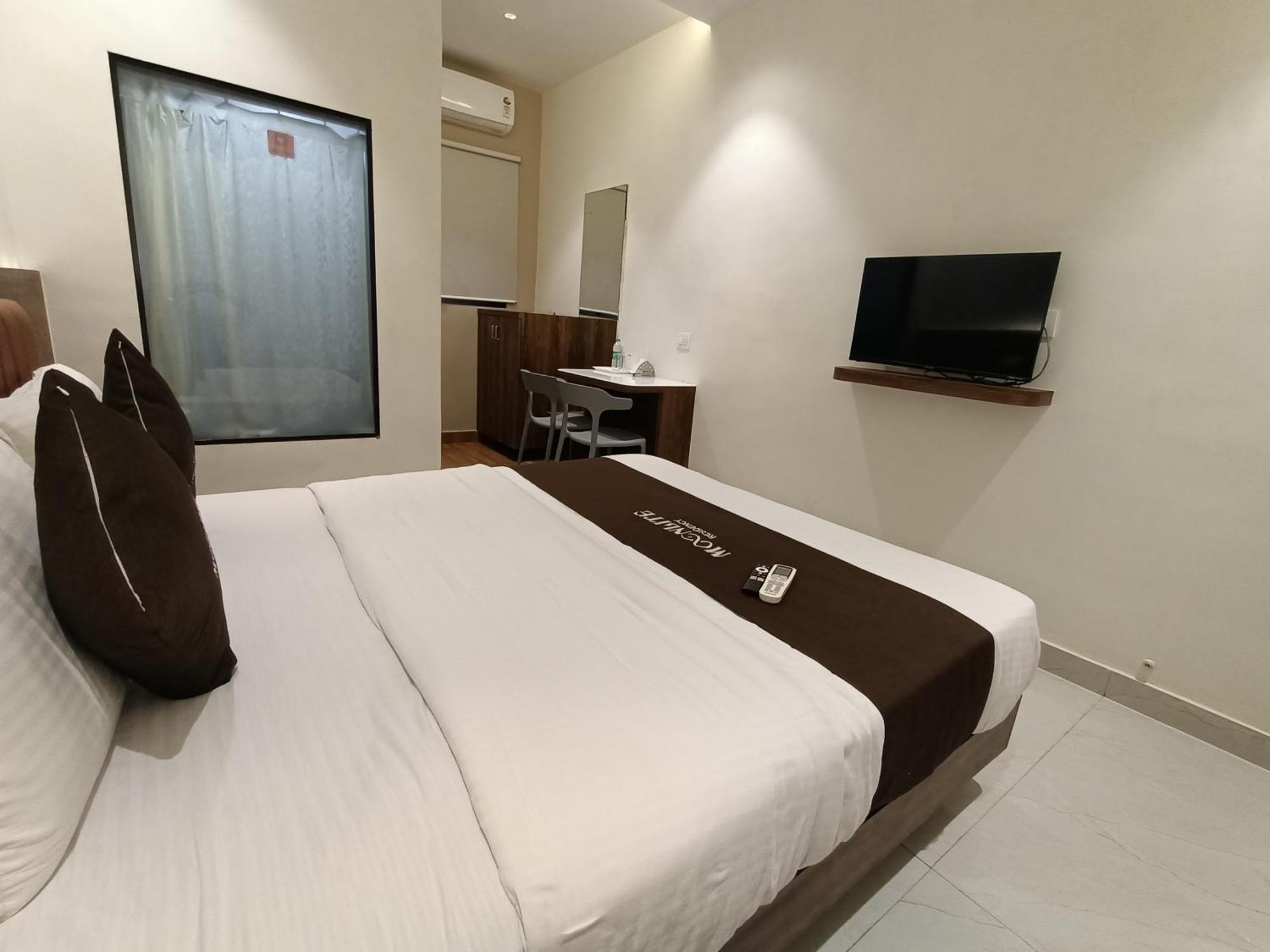 Hotel Moon Lite Residency - Marve Road Malad West Bombay Esterno foto